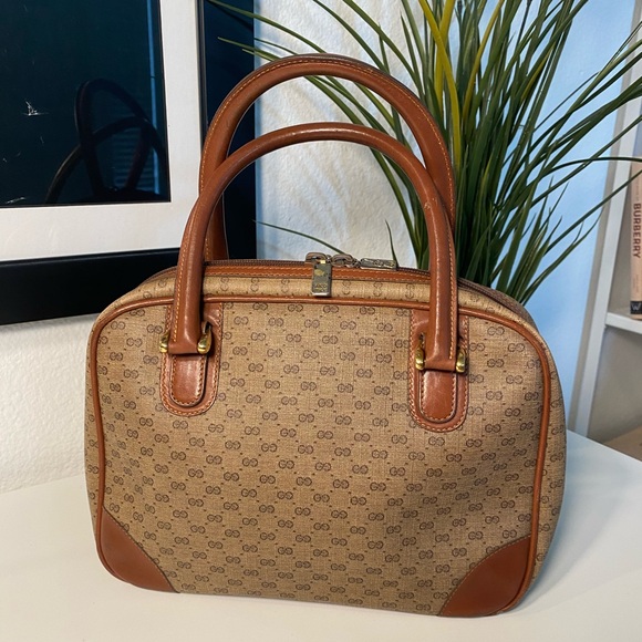 Vintage GUCCI Micro GG Supreme Handbag 1980’s Era - Picture 5 of 17